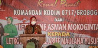 Sri Sumarni Teteskan Air Mata, Pamit Kenal Dandim 0717/Grobogan