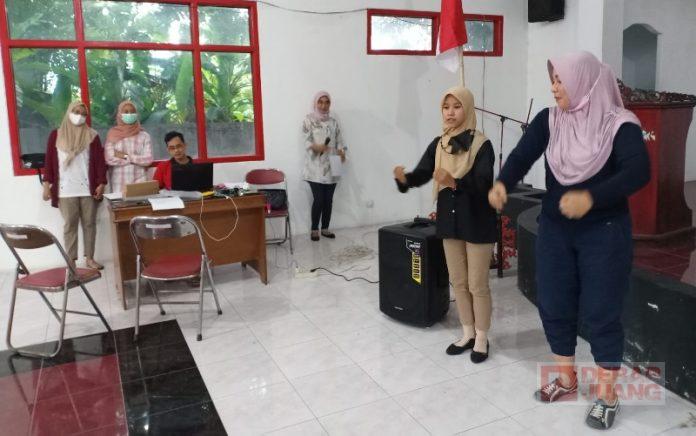 Terjun Langsung, Tatiek Latih Protokoler Kader Juang Demak