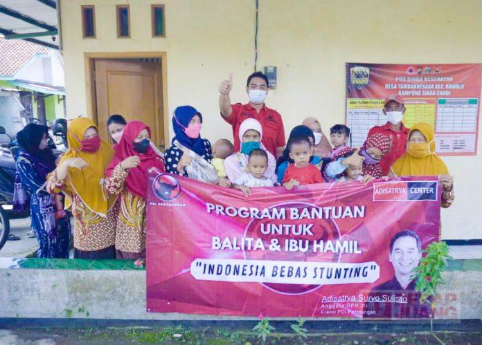 Wujudkan Program Indonesia Bebas Sunting, Adisatrya Center Beri Bantuan Makanan Tambahan Bayi