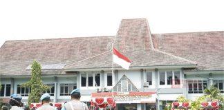 Awali 2022, Mbak Eisti Pimpin Apel Gabungan