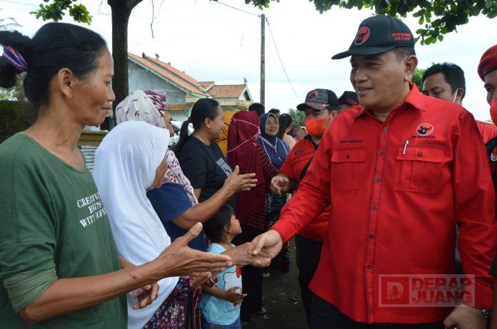 Bagikan 200 Paket Beras Mbak Puan Kepada Warga Winong, Taufik Ini Sebagai Rasa Syukur Partai
