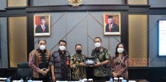 Bahas Kota Sehat, Mas Hendi Kunjungi Pemkot Surabaya