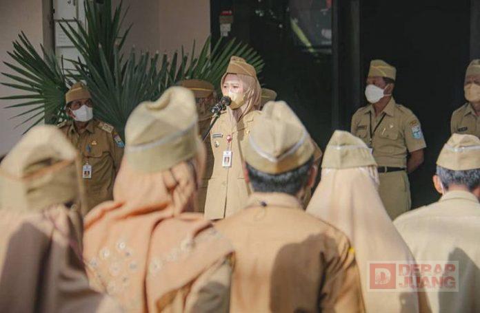 Bupati Tiwi Tidak Hanya PNS, THL Juga Harus Tunjukkan Disiplin dan Kinerja yang Baik