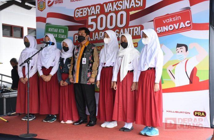 Bupati Wonosobo Tinjau Pelaksanaan Vaksin Pelajar Dan Santri