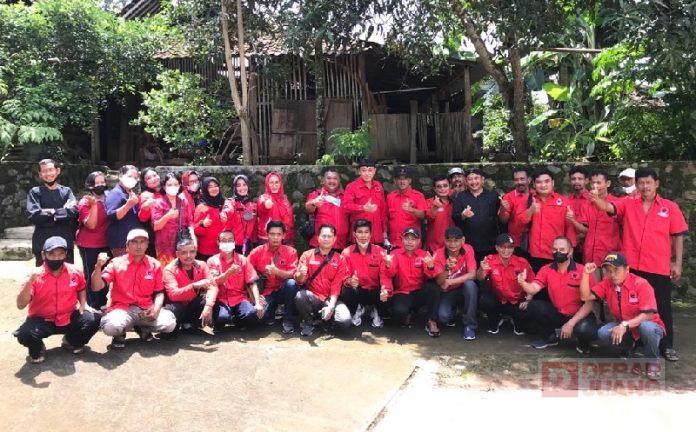 DPC Karanganyar Canangkan Kampung Keluarga Berkualitas