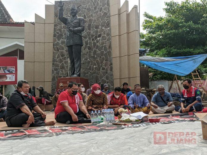 Doa Bersama Awali Pembangunan Kantor DPC Surakarta (2)