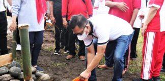 Gebrak Mbangun Desa, Bambang Irawan, Bersama Bupati Tiwi Letakkan Batu Pertama Rumah Makan Srotong