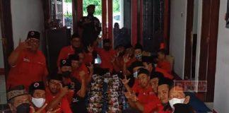 HUT Partai ke-49, DPC PDI Perjuangan Tegal Gelar Upacara dan Potong Tumpeng