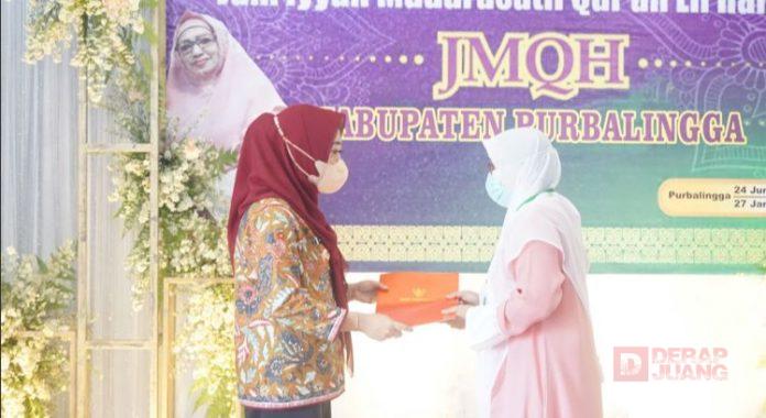 Hadiri Pelantikan Pengurus JMQH, Bupati Tiwi Apresiasi dan Beri Dukungan