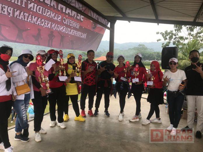 Jaga Imun Tubuh, Pak Sam Ajak Masyarakat Pekuncen Senam Bersama