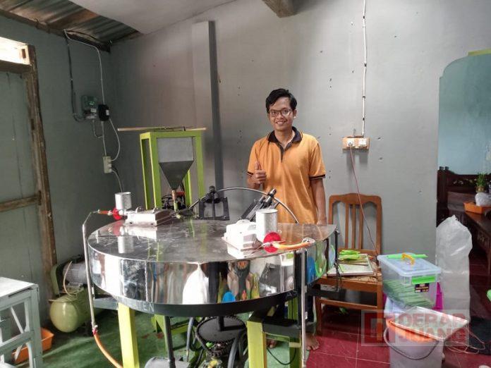 Kemandirian Ekonomi KJ Andan Melalui Egg Rolls