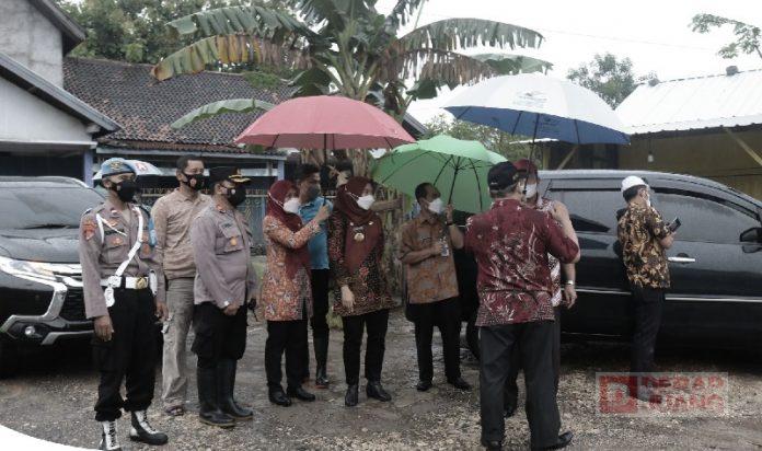 Mbak Eisti Ini Segera Kita Kondisikan Agar Pedagang Kembali Beraktivitas