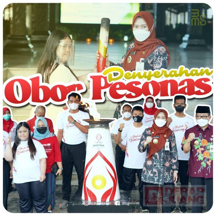 Mbak Eisti Pimpin Penyerahan Obor Pesonas
