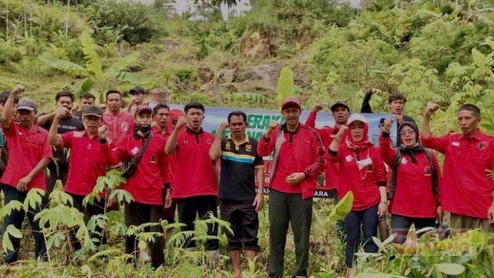 Peduli Lingkungan, PDI Perjuangan Banjarnegara Laksanakan Tanam Pohon