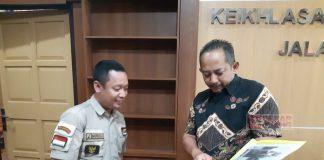 Rober Sambut Baik Warga Keliling Indonesia