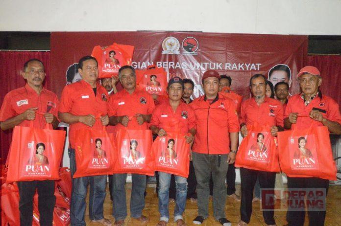 Salurkan Bantuan Beras dari Mbak Puan, Sunarna Bentuk Peduli Nyata Kepada Rakyat