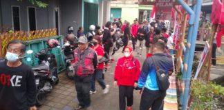 Sambut HUT PDI Perjuangan ke-49, Kader Banteng Tertoguno Pasang Bendera Partai