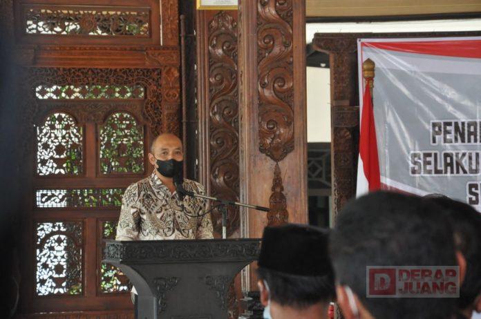 Siapkan Selendang, Bondan Mempermudah Akses Komunikasi Dengan Masyarakat