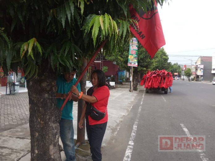 Turut Meriahkan HUT PDI Perjuangan ke-49, Banteng Nusakambangan Pasang 2000 Bendera Partai
