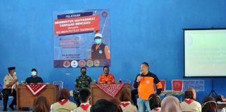 Rober Beri Materi Pelatihan Tanggap Bencana