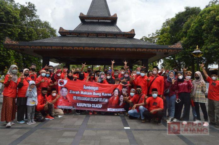 Ziarah Makam Bung Karno, Alek Sang Proklamator Adalah Sejarah Penting Bangsa