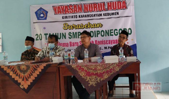 Bambang Sutrisno Paradigma Baru Pendidikan Sebuah Keniscayaan