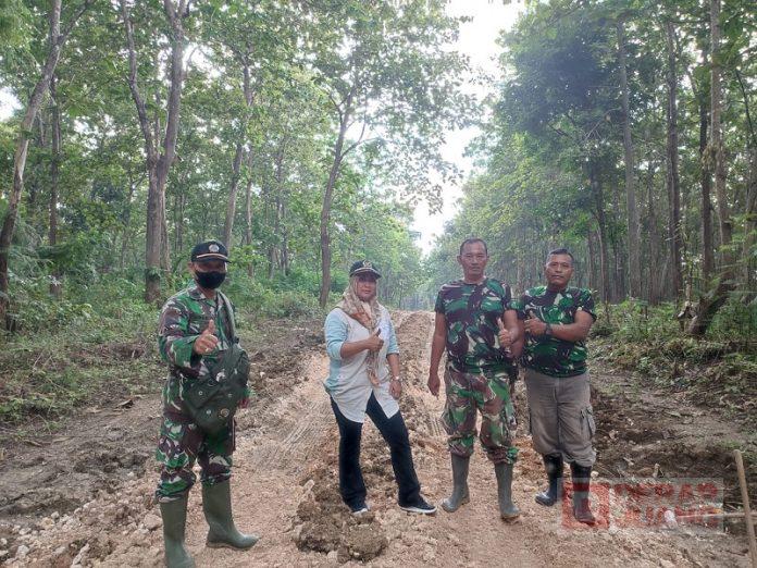 Begini Tanggapan Bibi Hastuti Kala Tinjau KBM Kodim0721 Blora