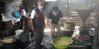 Bung Dance Sidak ke Pabrik Tahu Tempe dan Operasi Pasar Minyak Goreng di Kota Salatiga