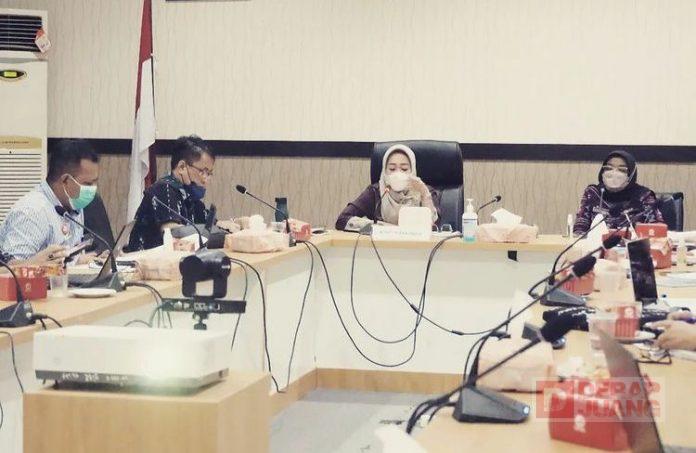 Bupati Tiwi Dorong Pengembangan Wisata Industri(2)