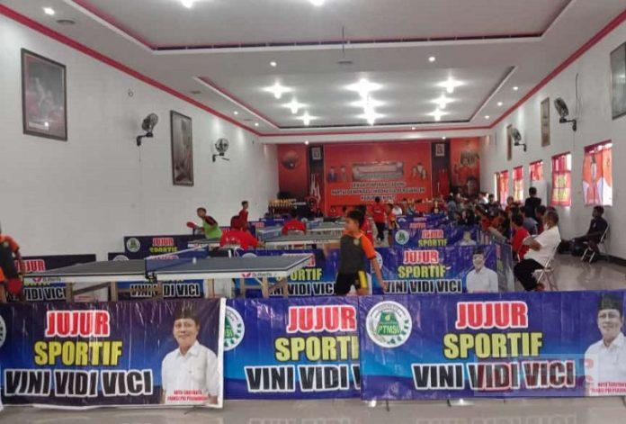 DPC PDI Perjuangan Pati Selenggarakan Pertandingan Tenis Meja
