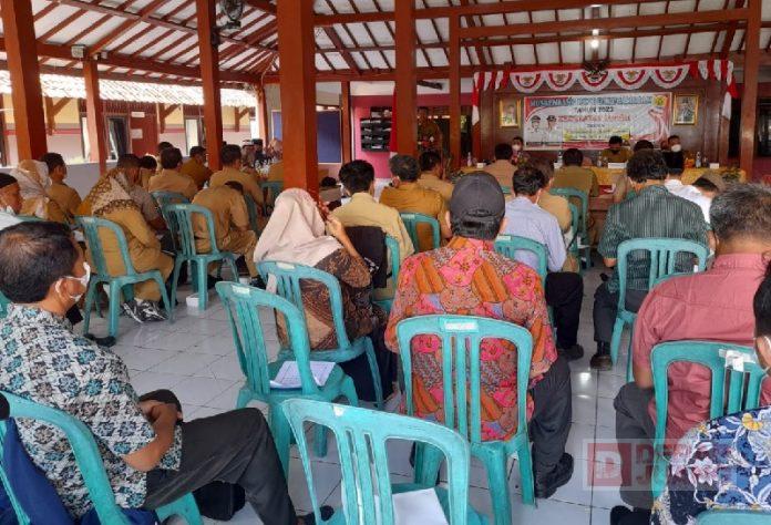 Eko Budi Daya Saing Ekonomi dan Perbaikan Infrastruktur Menjadi Prioritas