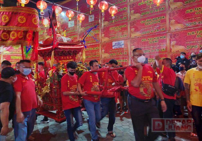 Harris Turino Hadiri Perayaan Cap Gomeh di Kelenteng Hok Ie Kiong