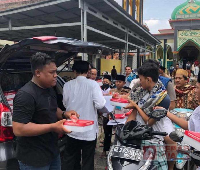 Jumat Berkah, KomandanTe Bintang 2 dan Anggota DPR RI Tebar Manfaat