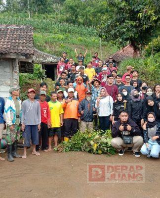 Mariji Gandeng Mbah Sadiman Tanam Pohon Di Lereng Lawu