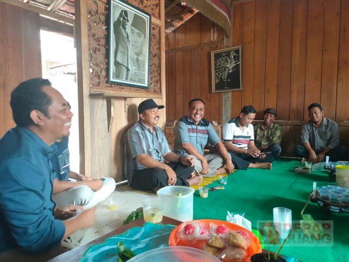 Mujoko Hadiri Pertemuan Kelompok Tani Makmur Desa Kediren Blora