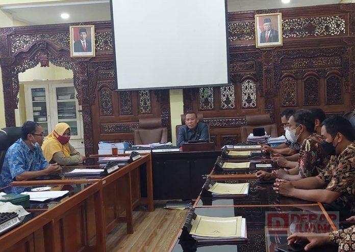 Nursidik Terima Audiensi Forum Guru Honorer, Bahas Persoalan Guru Honorer (2)