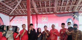 Perdana Datang di Rembang, Casytha Bagikan 1 Ton Telur