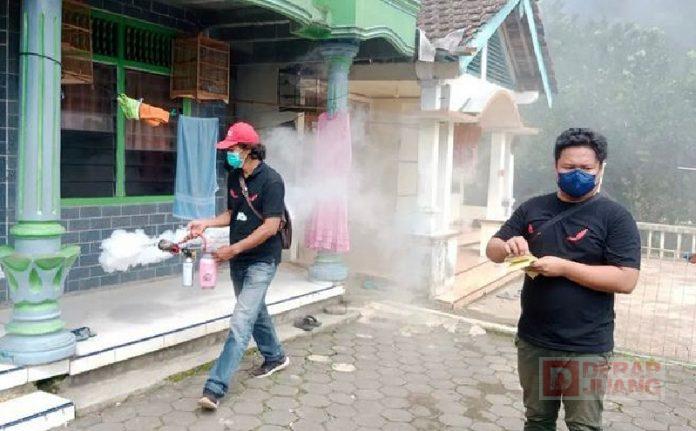Peroleh Laporan Warga, Tim Sahabat Gilang Giatkan Fogging'