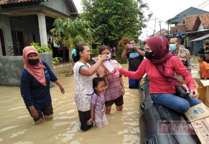 Ragil Tresna Lukis Senyum Indah di Tengah Musibah Banjir