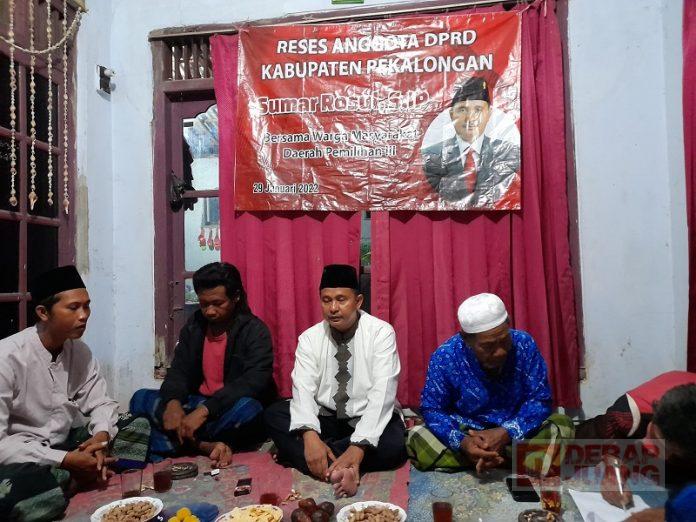 `Reses, Sumar Rosul Sampaikan Bantuan Penunggu Pasien dan Jaring Aspirasi