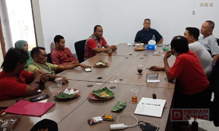 Temu Rembug Bersama Tim, Harris Turino Satu Komando, Rapatkan Barisan