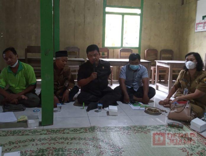 Temui Gapoktan, Musafak Berikan Bantuan