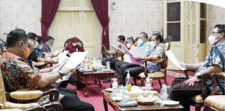 Undang Seluruh Camat, Mbak Eisti Tekankan Gotong Royong