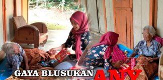 Gaya Blusukan Mbak Any Sambangi Lansia