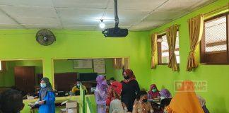 Sri Rejeki Kawal Vaksinasi Di Ngadirojo Lor