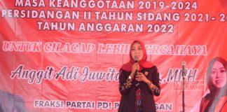 Wujud Semangat Juang Srikandi Banteng Kesugihan Bertemu Konstituen