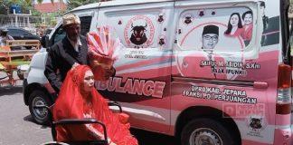 Ambulance Banteng Muda Indonesia Jepara Antar Pasangan Menikah