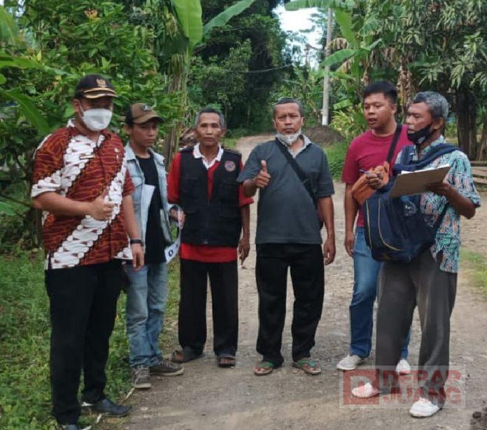 Beri Aspirasi Perbaikan Jalan, Kades Tengengwetan Terimakasib Pak Kennedy