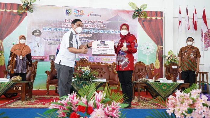 Gandeng Karang Taruna, Bupati Demak Mereka Pioner Pemekaran Ekonomi Kreatif