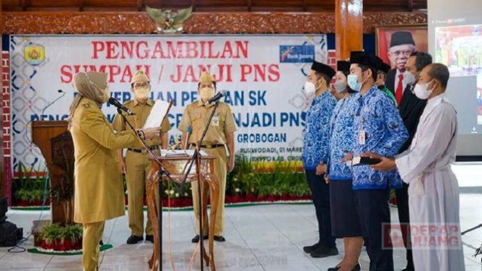 Lantik 451 PNS, Bupati Grobogan Harus Bawa Dampak Peningkatan Kesejahteraan